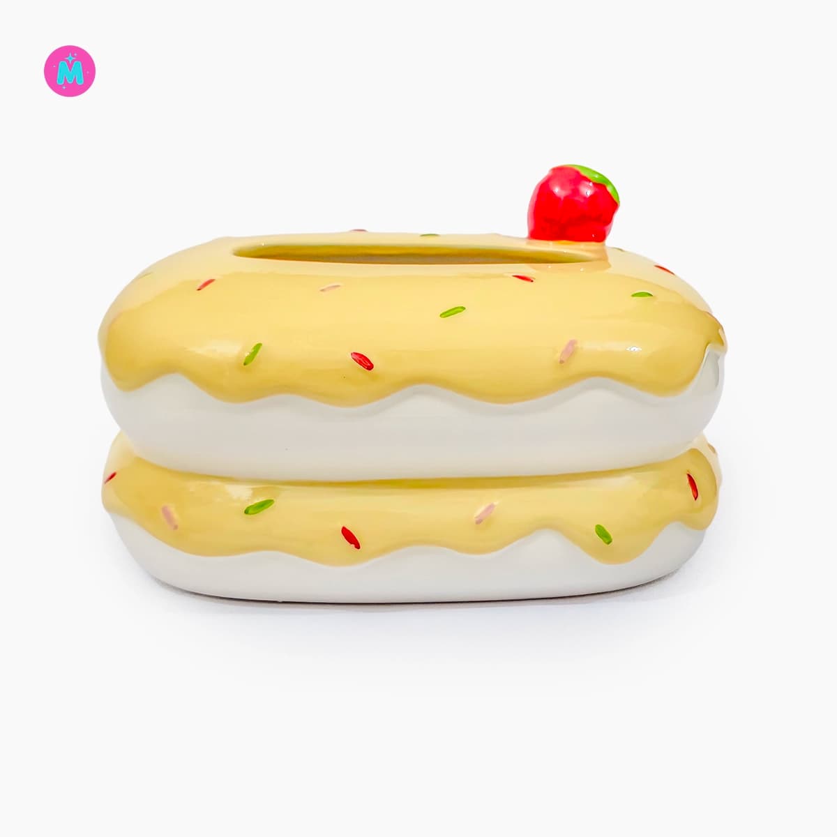 Donut-shaped tissue box 
